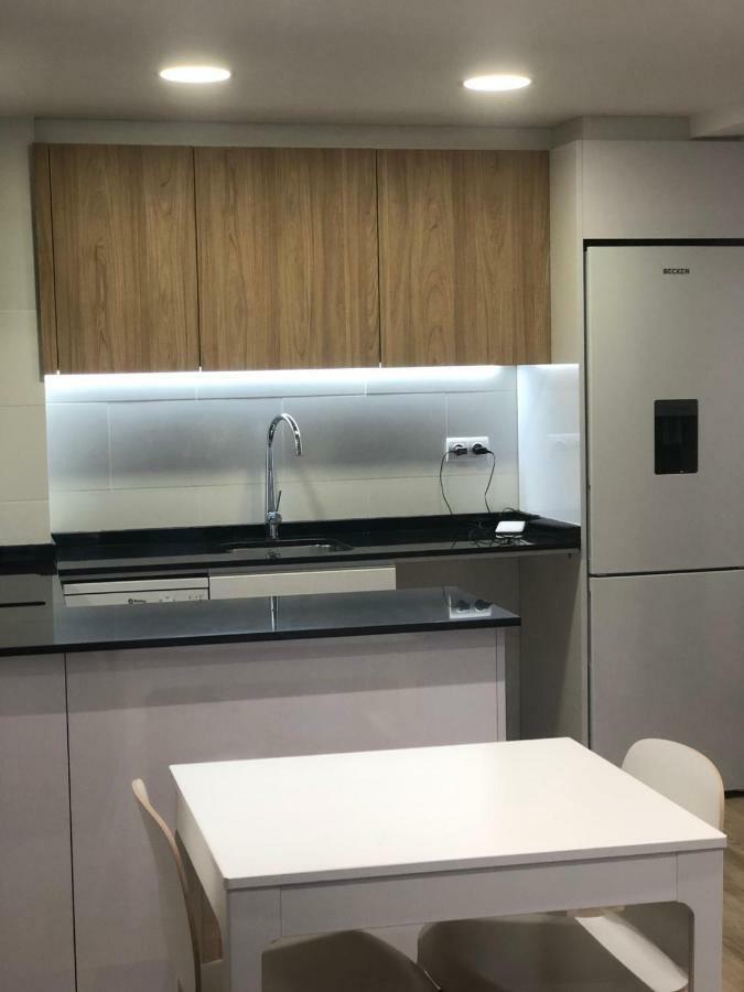 Apartamento En Primera Linia Vistas Al Mar プラヤ・デアロ エクステリア 写真