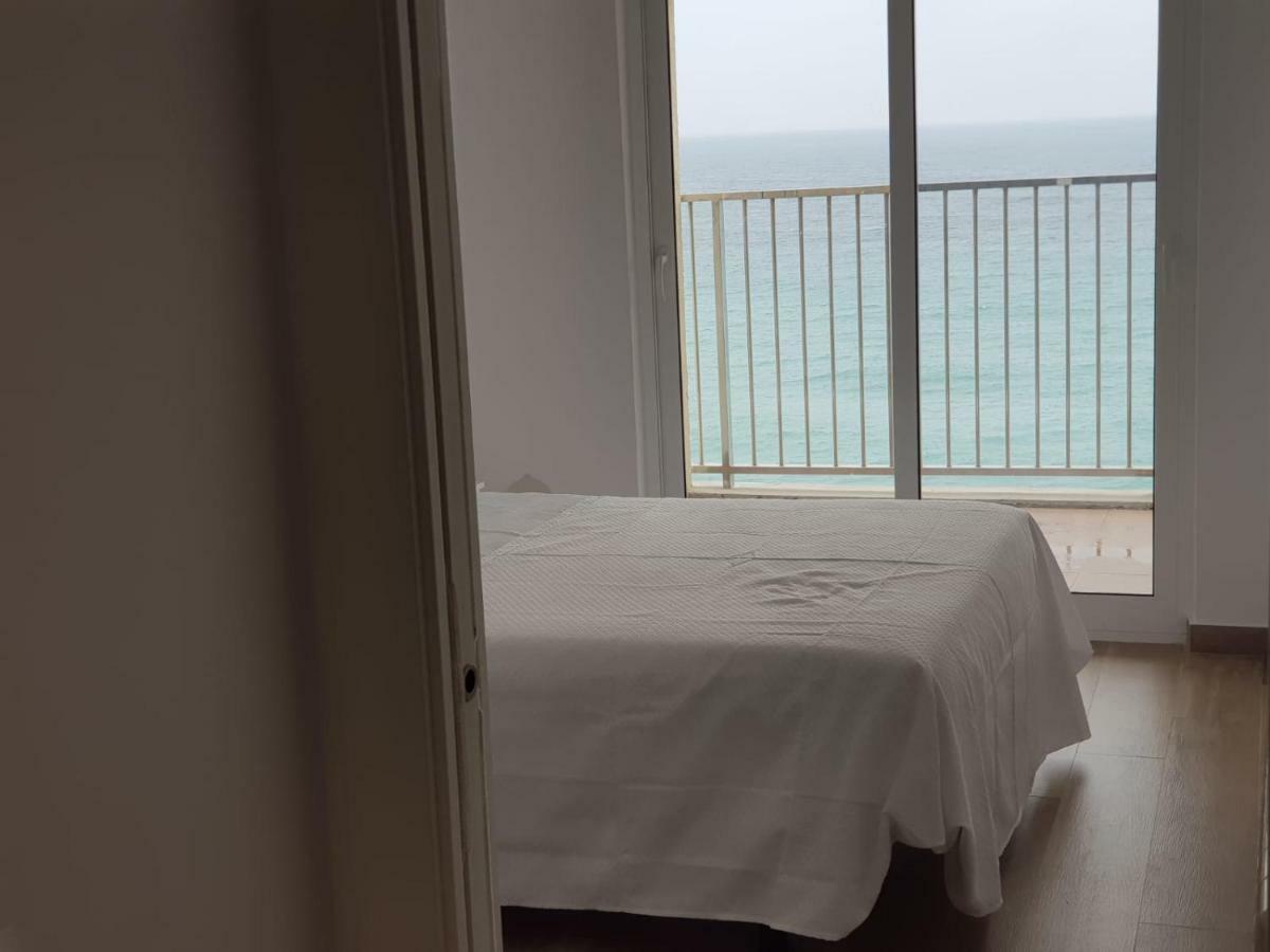 Apartamento En Primera Linia Vistas Al Mar プラヤ・デアロ エクステリア 写真