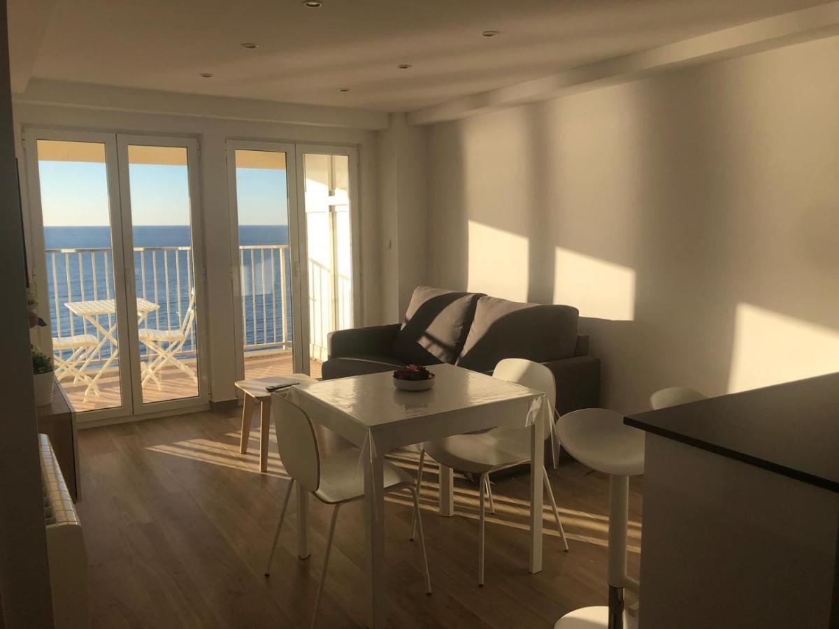 Apartamento En Primera Linia Vistas Al Mar プラヤ・デアロ エクステリア 写真