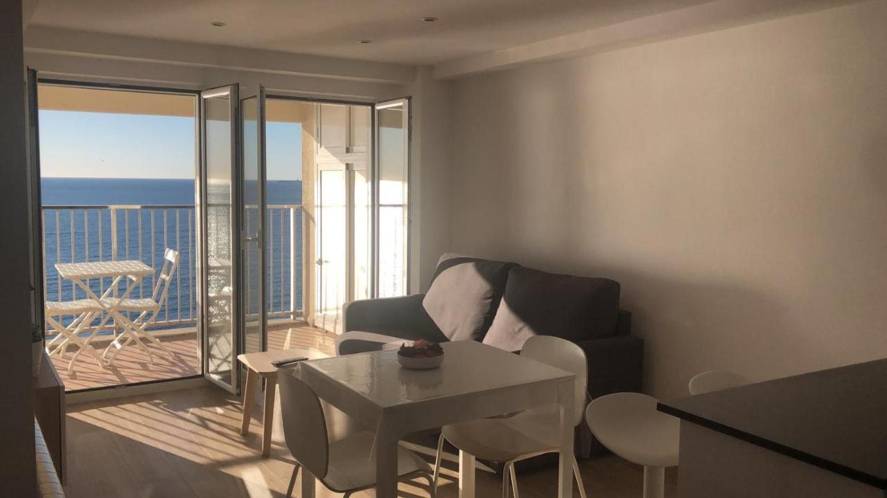 Apartamento En Primera Linia Vistas Al Mar プラヤ・デアロ エクステリア 写真