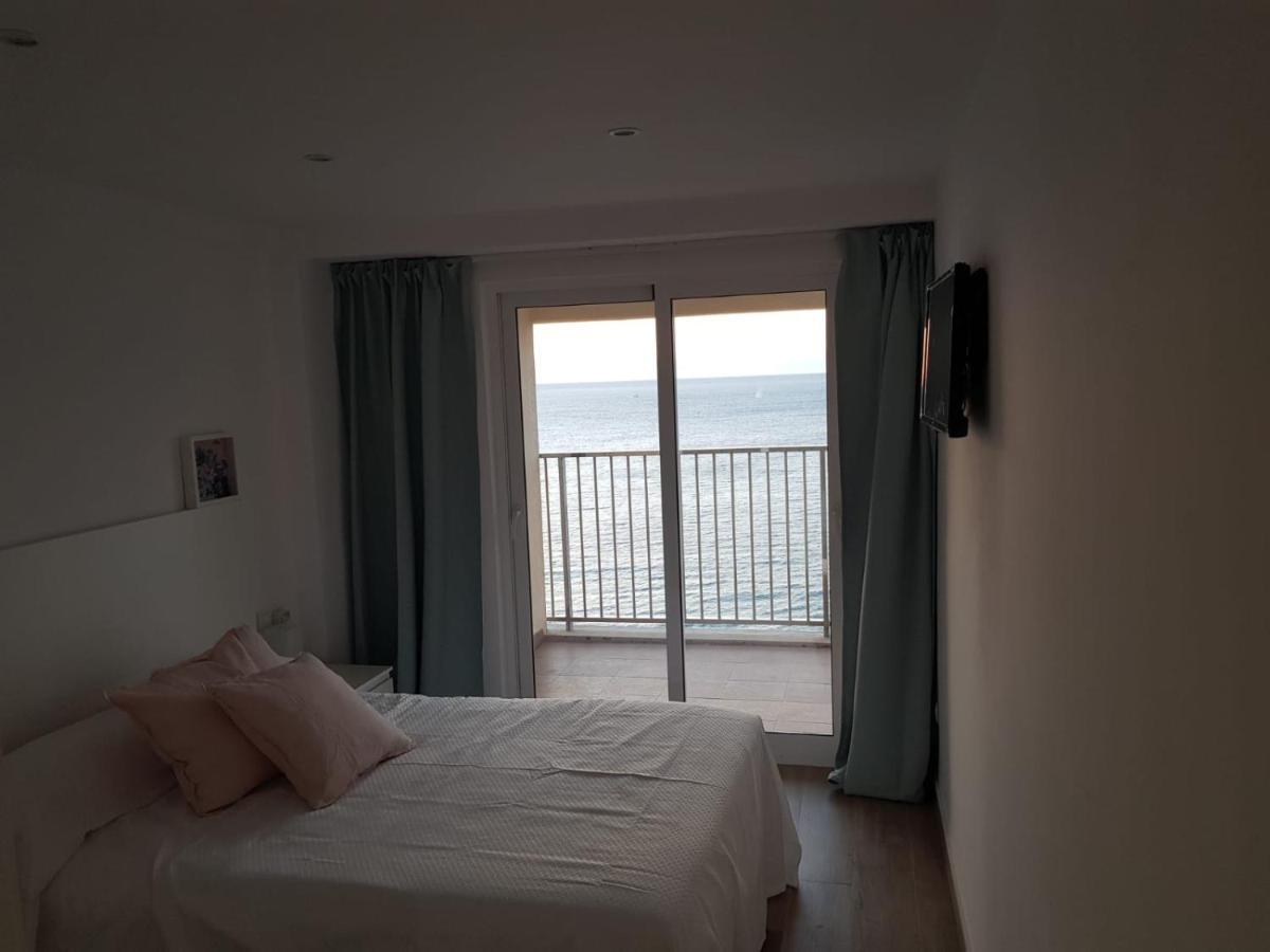 Apartamento En Primera Linia Vistas Al Mar プラヤ・デアロ エクステリア 写真